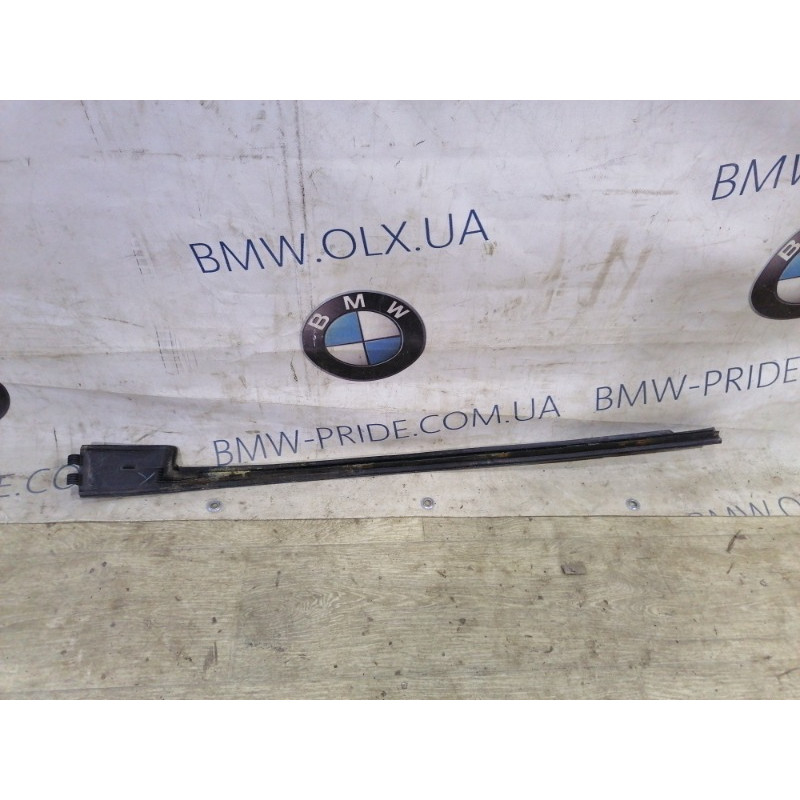 Молдинг лобового стекла (кузов и элементы) Jeep Compass MK49 2011 2.4 5182561ad