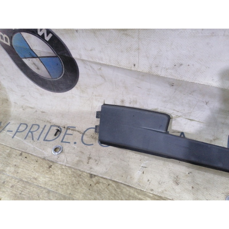 Молдинг лобового стекла (кузов и элементы) Jeep Compass MK49 2011 2.4 5182560ad