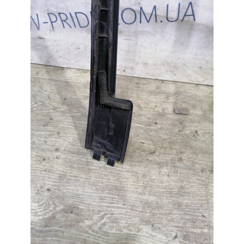 Молдинг лобового стекла (кузов и элементы) Jeep Compass MK49 2011 2.4 5182560ad