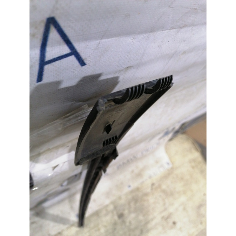 Молдинг лобового стекла (кузов и элементы) Jeep Compass MK49 2011 2.4 5182560ad