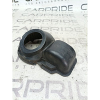 Крепление лючка бака