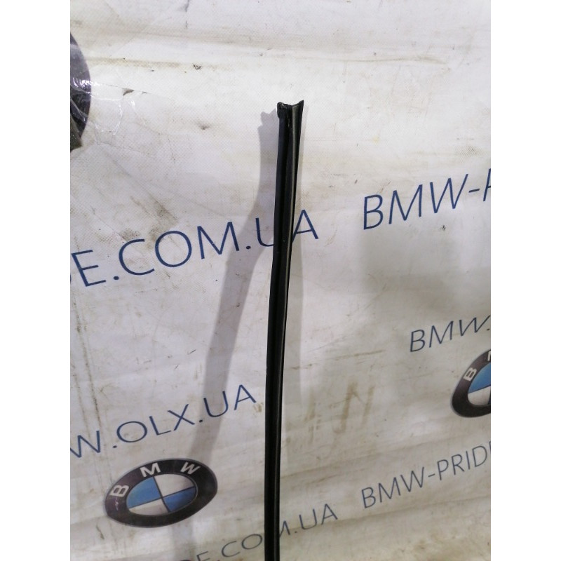 Молдинг стекла внутренний (наружные элементы кузова) KIA Sorento UM 2013 2.4 822412P000