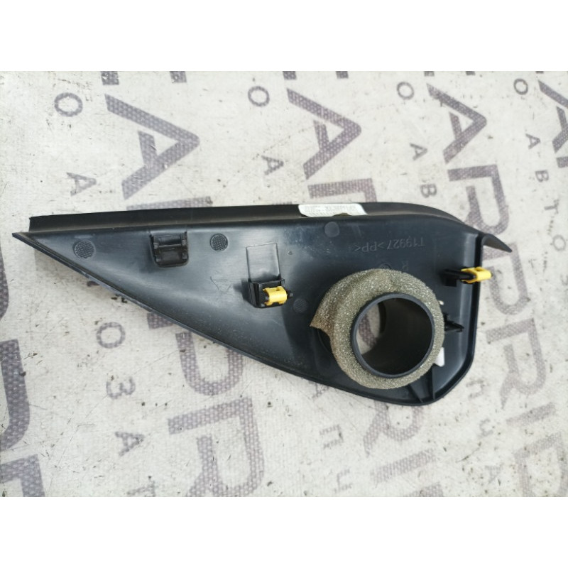 Накладка торпеды боковая (салон) FORD Mustang MK6 2017 2.3 FR3Z-6304480-AA