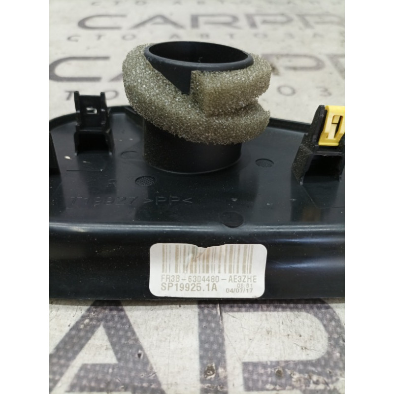 Накладка торпеды боковая (салон) FORD Mustang MK6 2017 2.3 FR3Z-6304480-AA