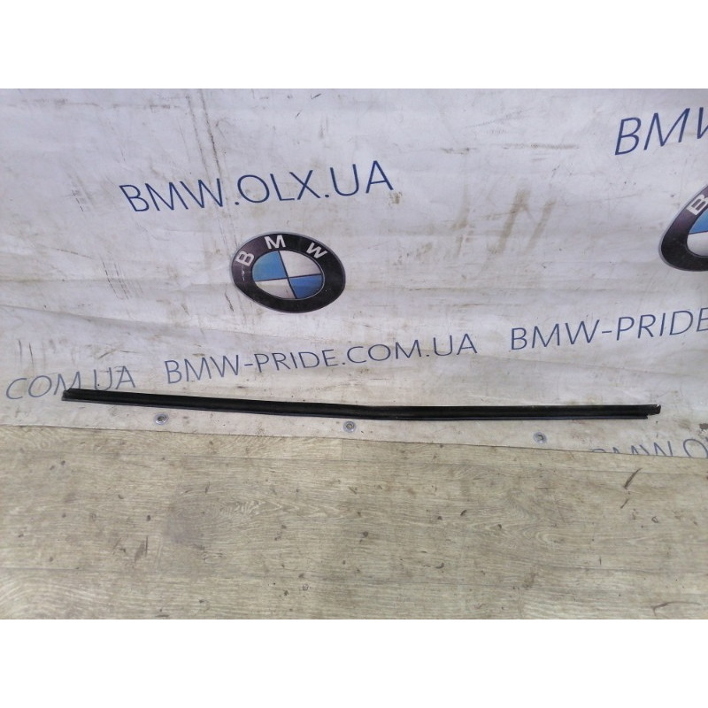 Молдинг скла (кузов і елементи) BMW 3-series E36 1997 M52b28 51211977676