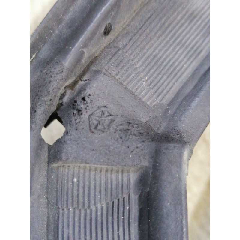 Уплотнитель проема багажника (кузов и элементы) Dodge Durango WD 2015 5.7 HEMi 55399175AE