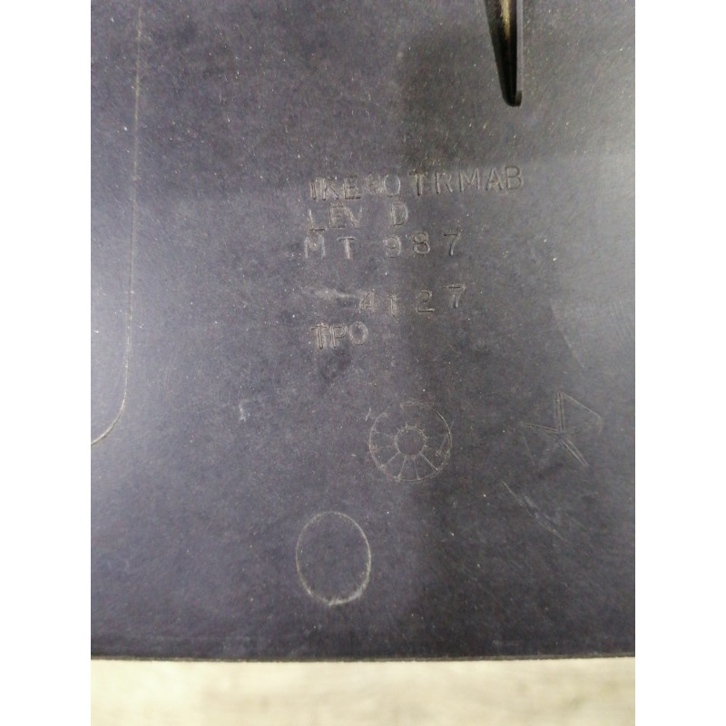 Обшивка крышки багажника (салон) Dodge Durango WD 2015 5.7 HEMi 1KE80DX9AB