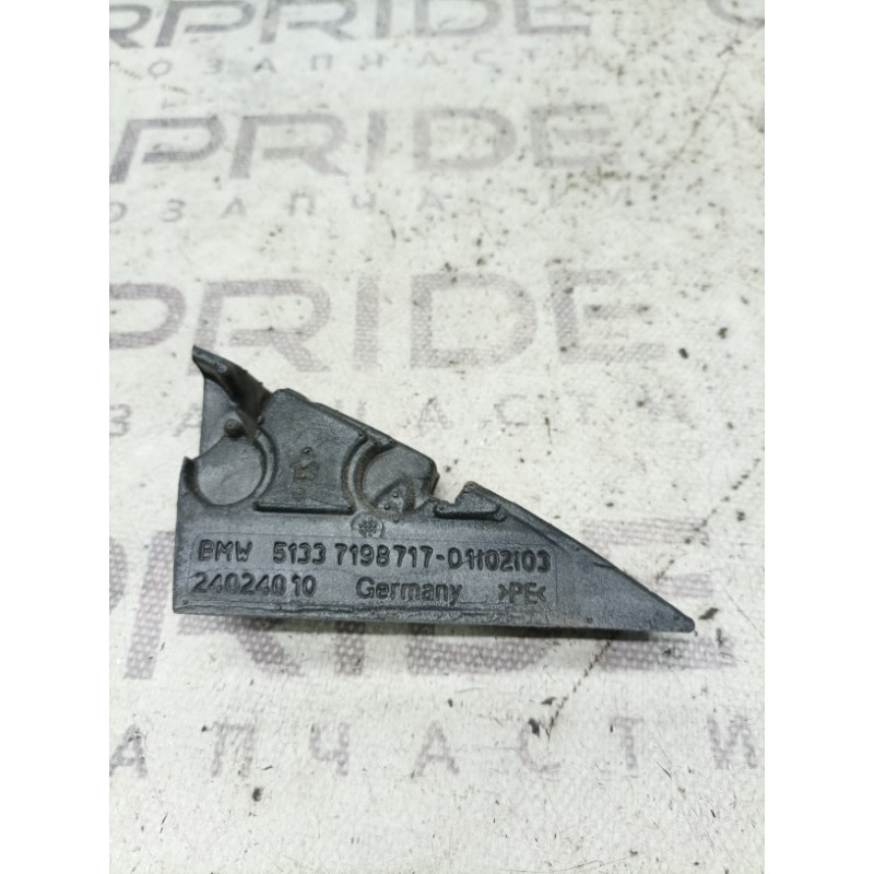 Молдинг двери (уголок) внутренний (кузов и элементы) BMW 3-series E92 2010 3.0 N54 51337198717