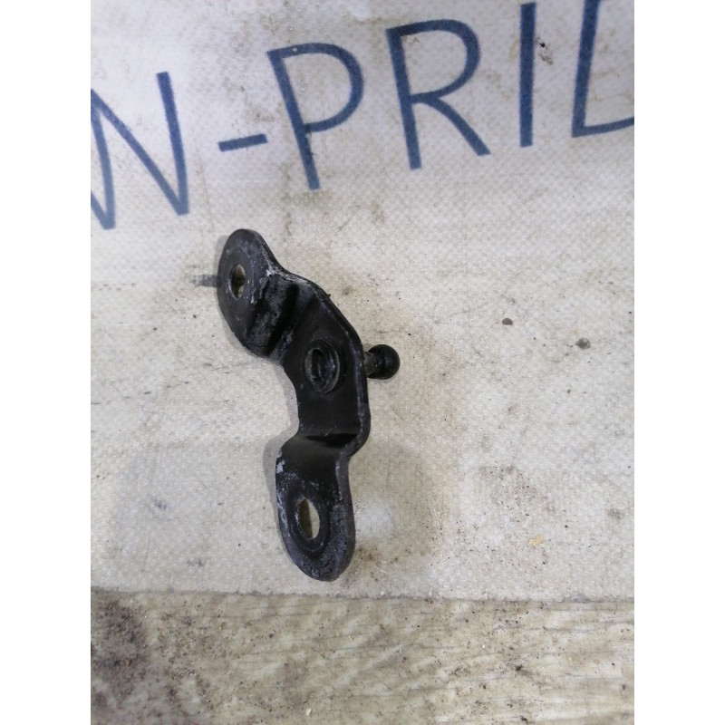 Крепление амортизатора багажника (кузов и элементы) FORD ESCAPE MK3 2014 1.6 CJ5Z78404A42B