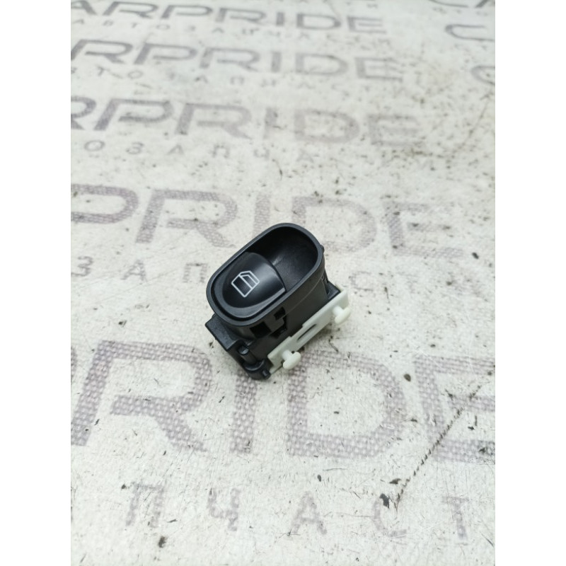 Кнопка стеклоподъемника (электрика / кнопки) Mercedes-Benz C-class W203 2007 3.0 a2038200210