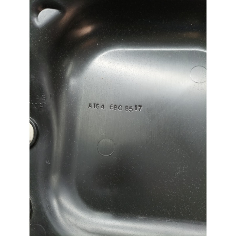 Кришка (салон) Mercedes-Benz GL X164 2012 4.6 A1646808517