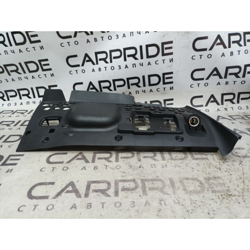 Кришка (салон) Mercedes-Benz GL X164 2012 4.6 A1646808517