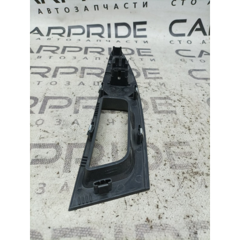 Накладка кнопок склопідйомника (салон) FORD Fusion MK5 2016 2.5 ds7314a568a
