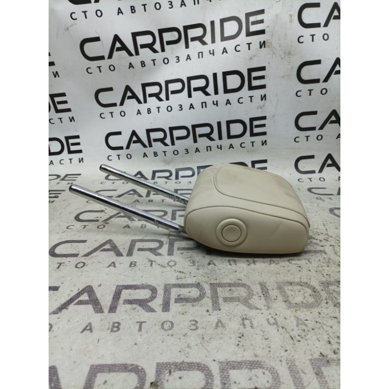 Підголівник (салон) Cadillac Xt5 1 2016 3.6 84239972