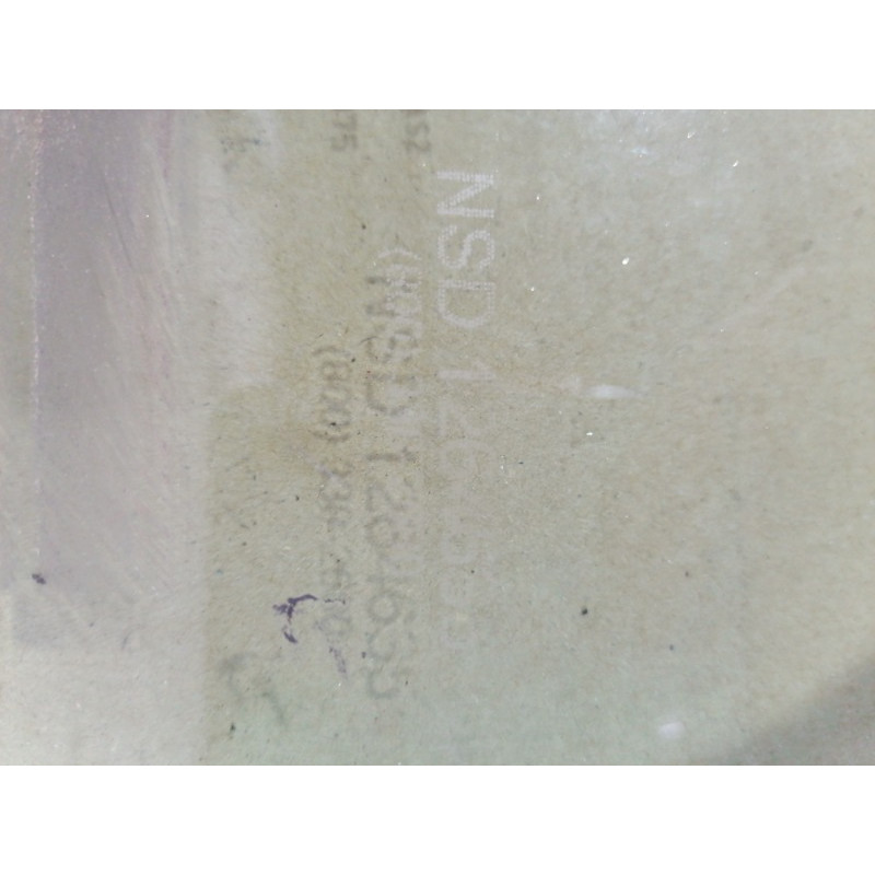 Стекло (кузов и элементы) KIA Sorento UM 2013 2.4 824212P011