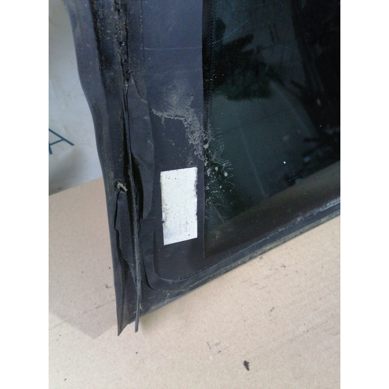 Форточка кузова (стекла и зеркала) Volkswagen Golf 1K 2.5 1K6845042Q