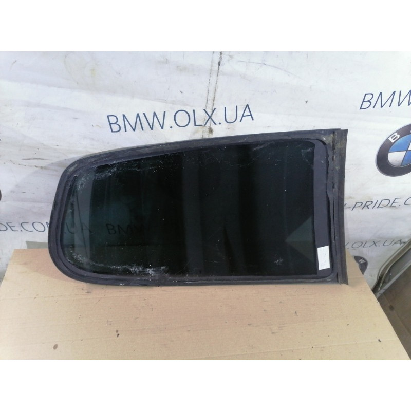 Форточка кузова (стекла и зеркала) Volkswagen Golf 1K 2.5 1K6845041Q