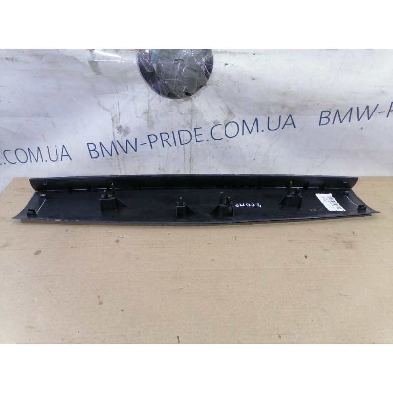 Обшивка крышки багажника (салон) Jeep Compass MP 2018 2.4 5sz79dx9ab