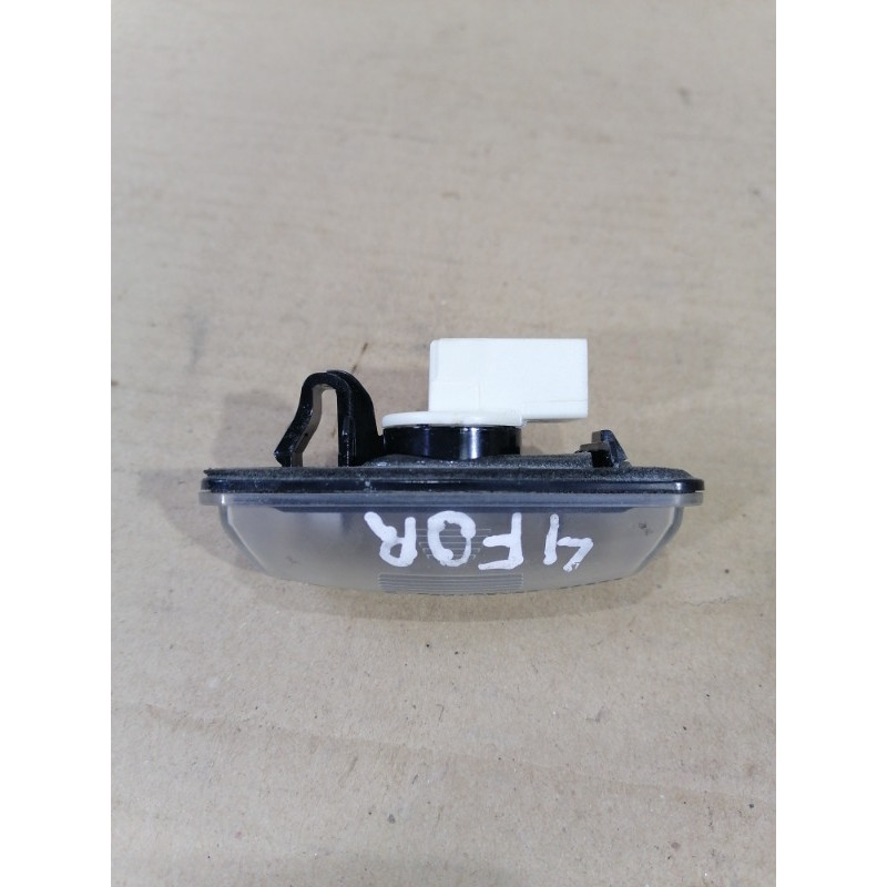 Плафон подсветки номера (оптика) Subaru Forester SJ 2016 2.5 84912FG110