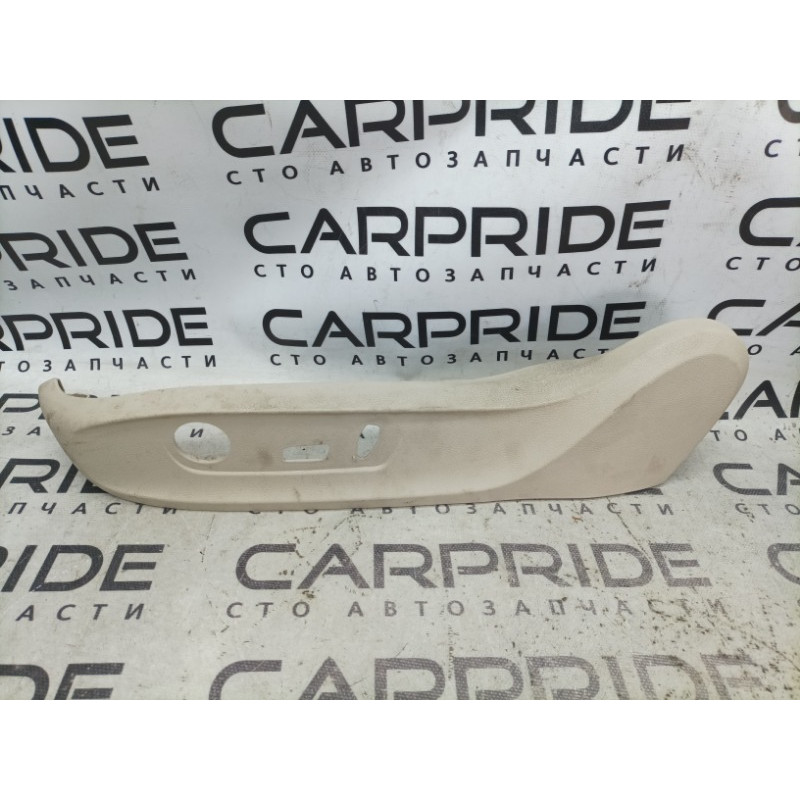 Накладка сидения (салон) Volkswagen Passat B7 2014 1.8 5c6881317h