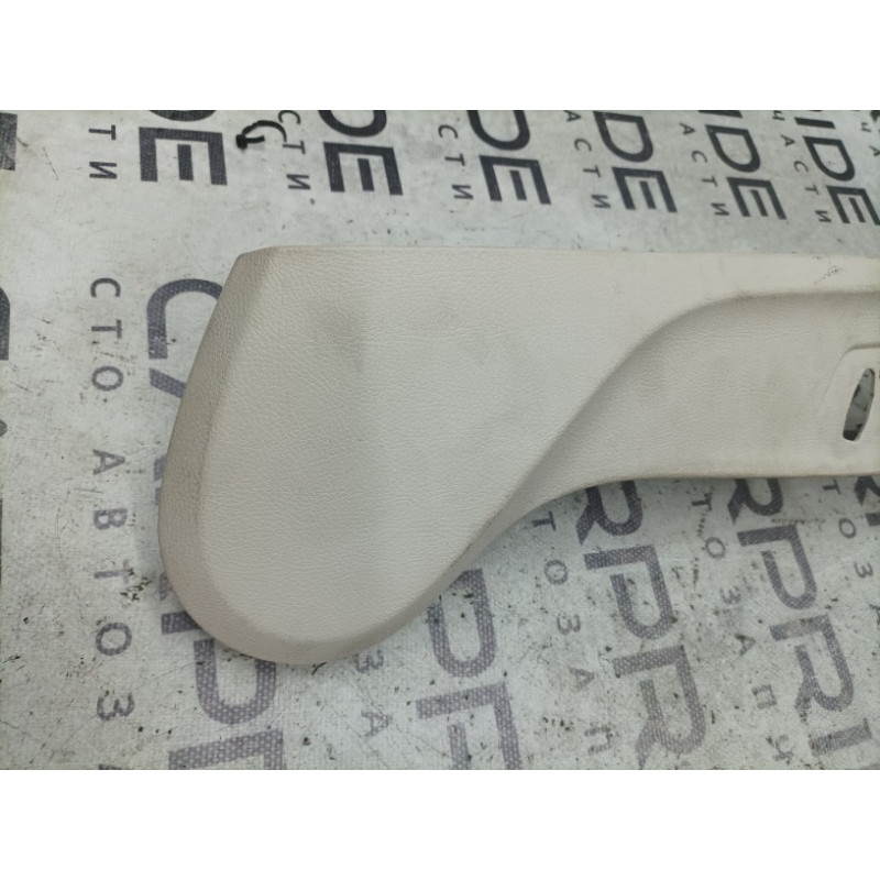 Накладка сидения (салон) Volkswagen Passat B7 2014 1.8 5c6881317h