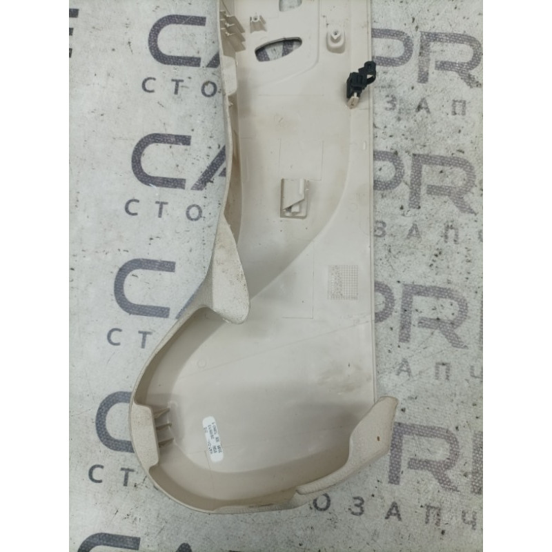 Накладка сидения (салон) Volkswagen Passat B7 2014 1.8 5c6881317h