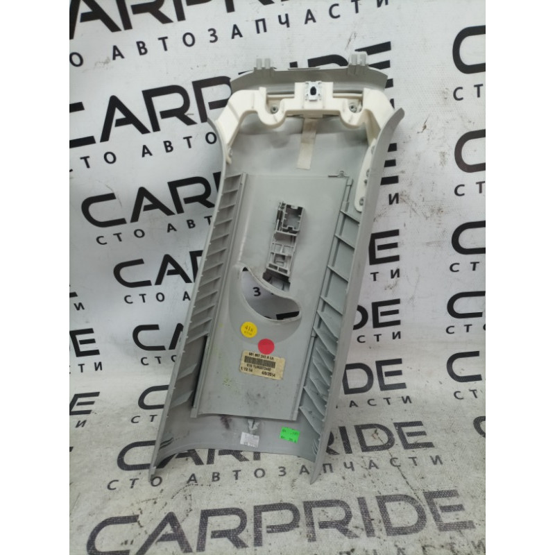 Обшивка стойки верхняя (салон) Volkswagen Passat B7 2014 1.8 561867243a