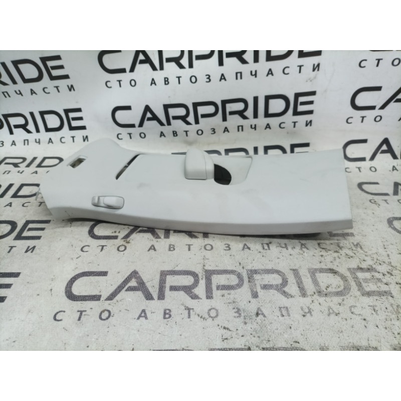 Обшивка стойки верхняя (салон) Volkswagen Passat B7 2014 1.8 561867243a