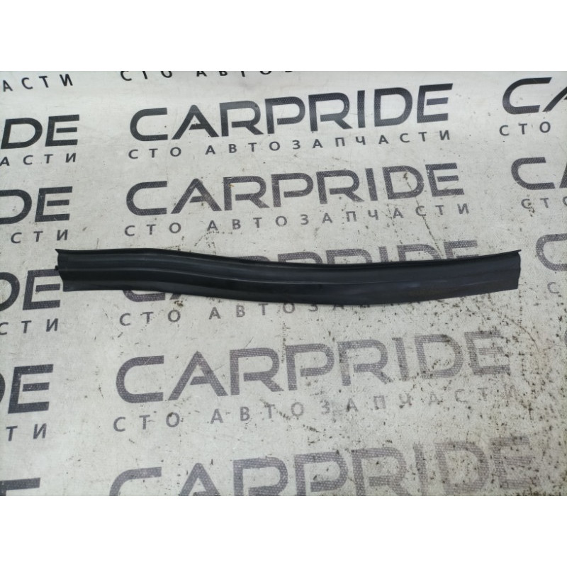 Уплотнитель капота (кузов и элементы) Mercedes-Benz C-class W203 2007 3.0 a2036284198