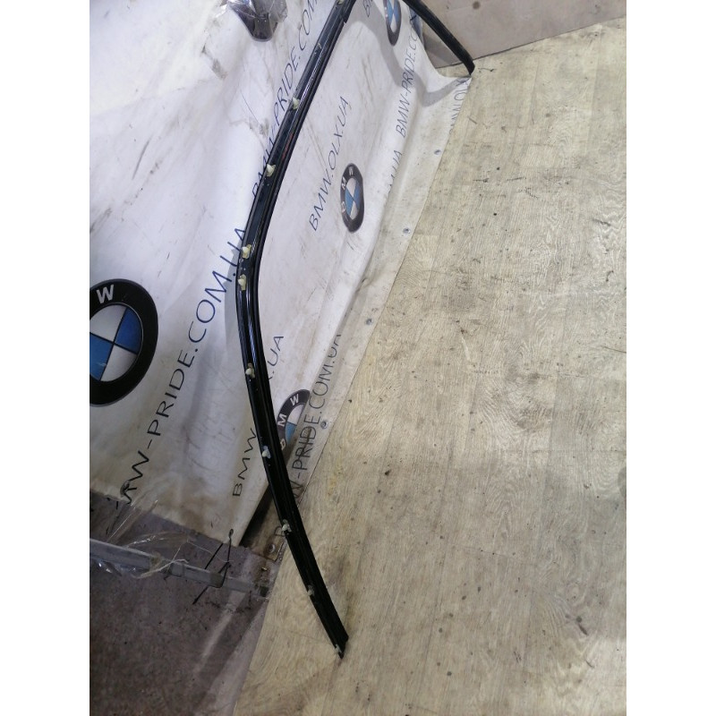 Молдинг крыши (кузов и элементы) Mercedes-Benz E-class W124 1990 3.2