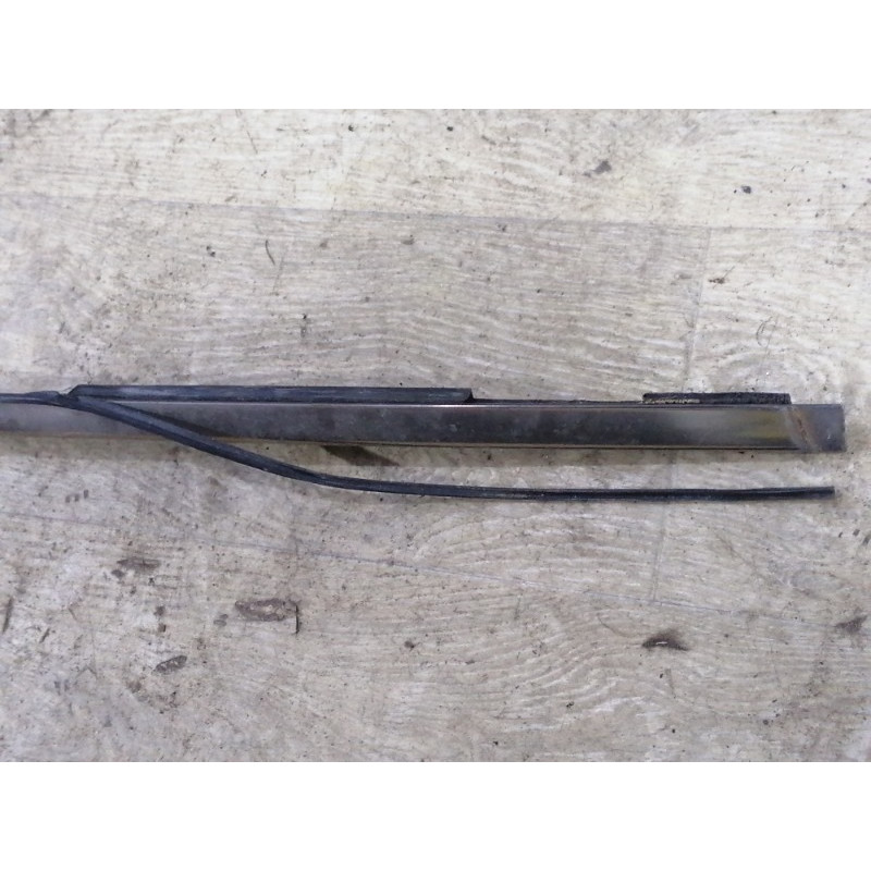 Молдинг крыши (кузов и элементы) Mercedes-Benz E-class W124 1990 3.2 a1246980543