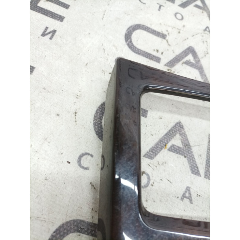 Декоративна накладка центральної консолі (салон) BMW 3-series E92 2010 3.0 N54 51166960678