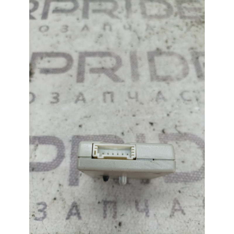 Усилитель антенны (электрика) BMW 5-series F10 2011 3.0 N55B30 65209140179