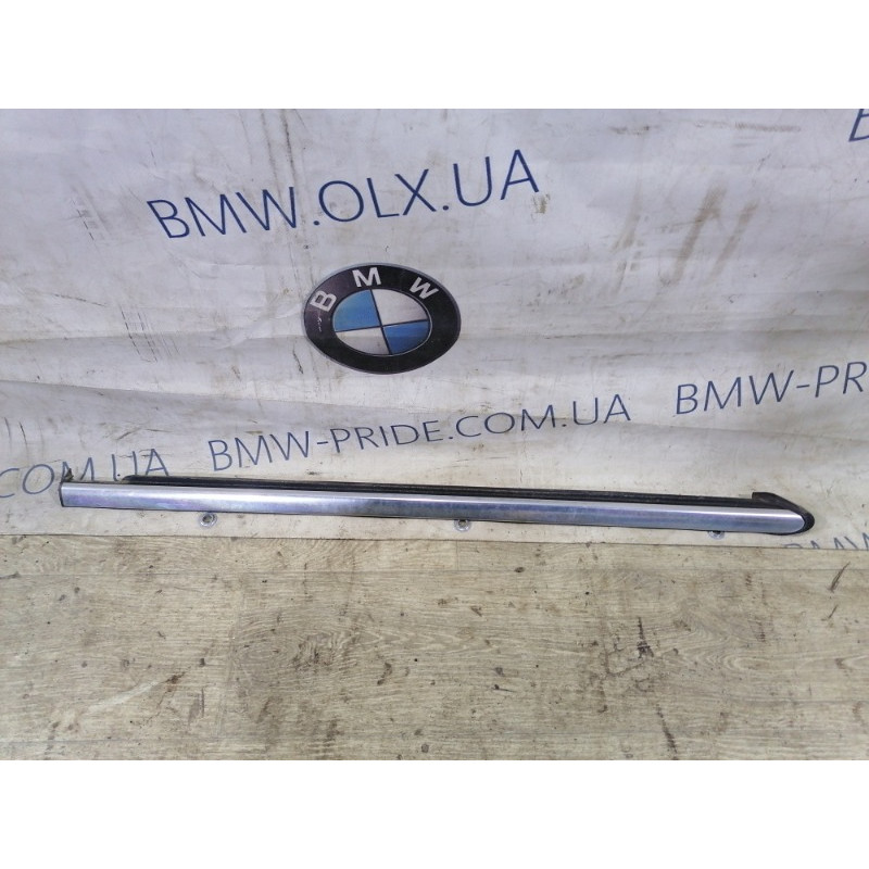 Молдинг стекла (кузов и элементы) Mercedes-Benz GL X164 2012 4.6 a1646908180