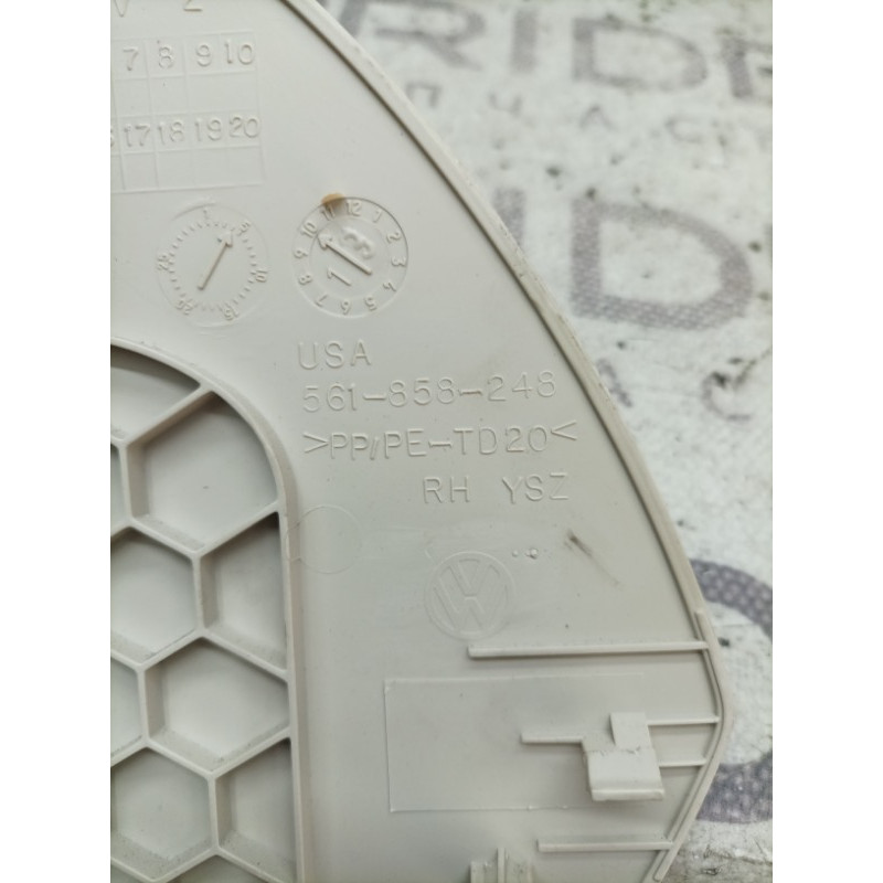 Накладка торпеды боковая (салон) Volkswagen Passat B7 2014 1.8 561858248