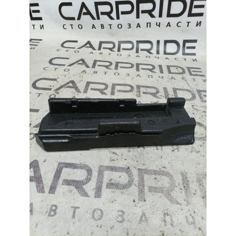 Заглушка (салон) Mercedes-Benz C-class W203 2007 3.0 a2036901430