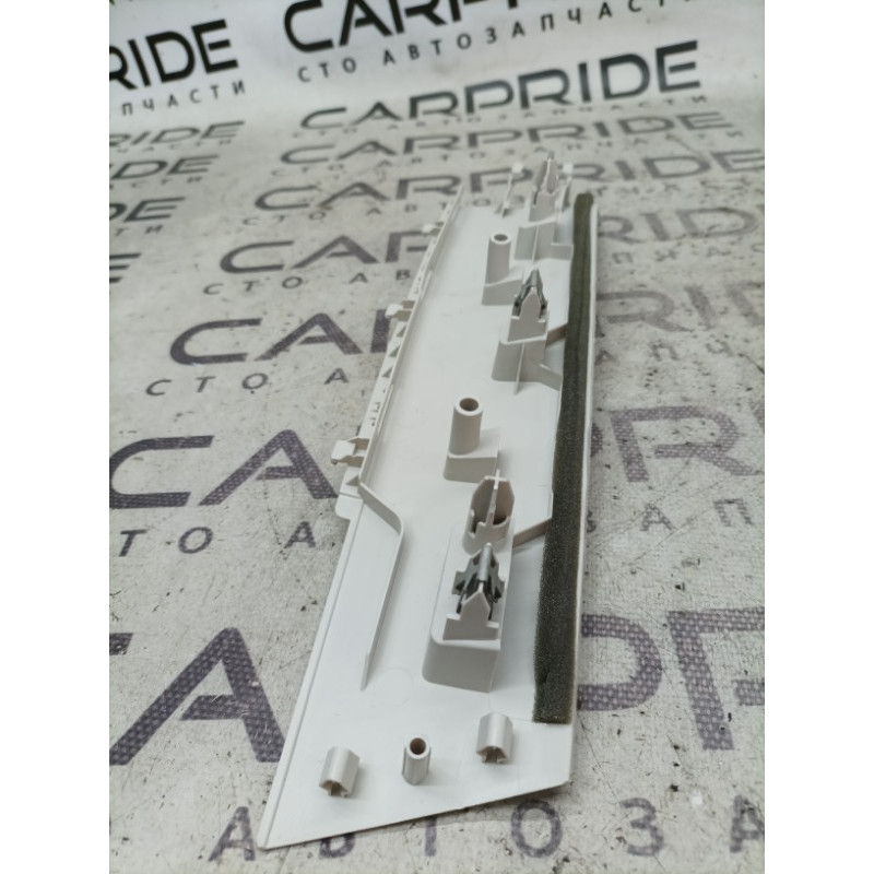 Обшивка стойки верхняя (салон) FORD Focus MK3 2016 1.0 GM5Z5431113AA