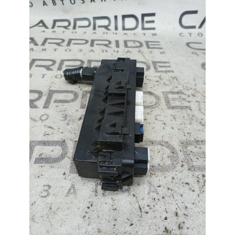 Блок реле (электрика) Infiniti QX60 L50 2015 3.5 24382jr23b