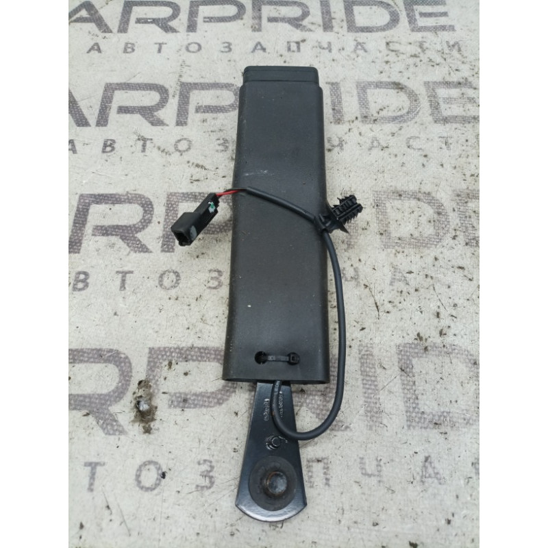 Замок ремня безопасности (airbag/безопасность) Cadillac Xt5 1 2016 3.6 84063757