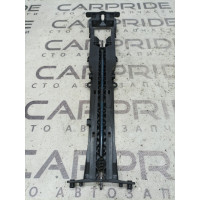 Кронштейн сидіння