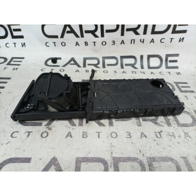 Підстаканник (салон) BMW 3-series E93 2010 3.0 N52 51457127461
