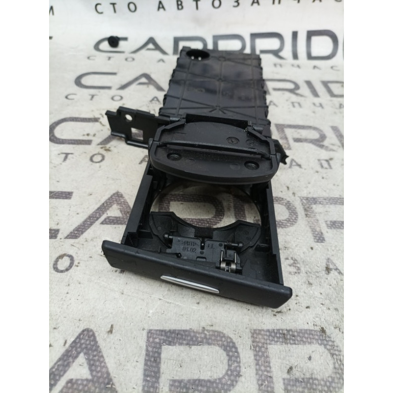 Підстаканник (салон) BMW 3-series E93 2010 3.0 N52 51457127461