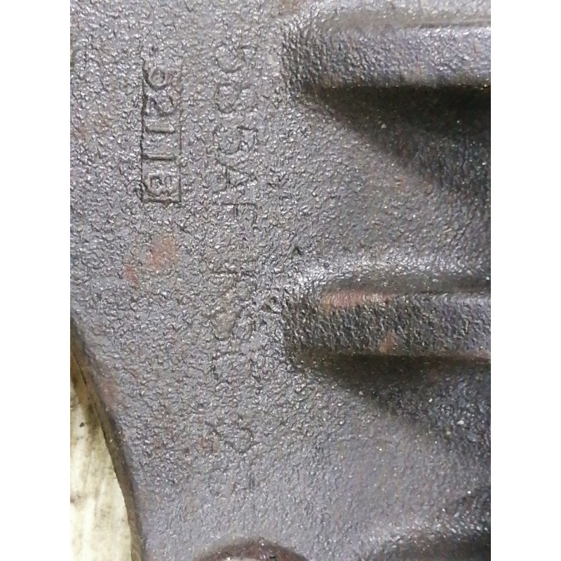 Кронштейн подушки двигателя (кронштейны двигателя) Jeep Compass MK49 2011 2.4 68065747AB