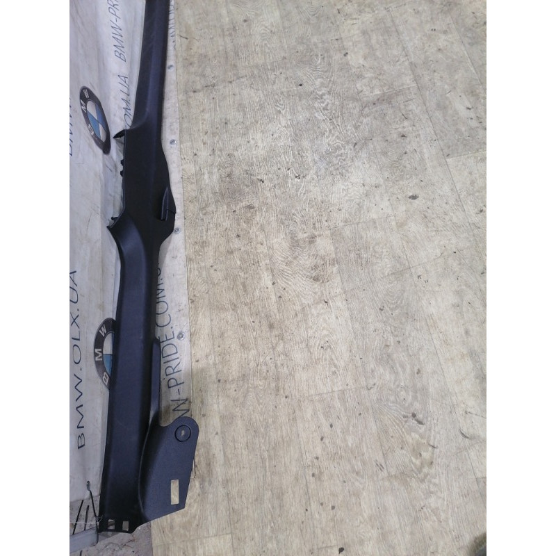 Накладка на порог (кузов и элементы) Volkswagen Passat B7 2014 1.8 561853371c