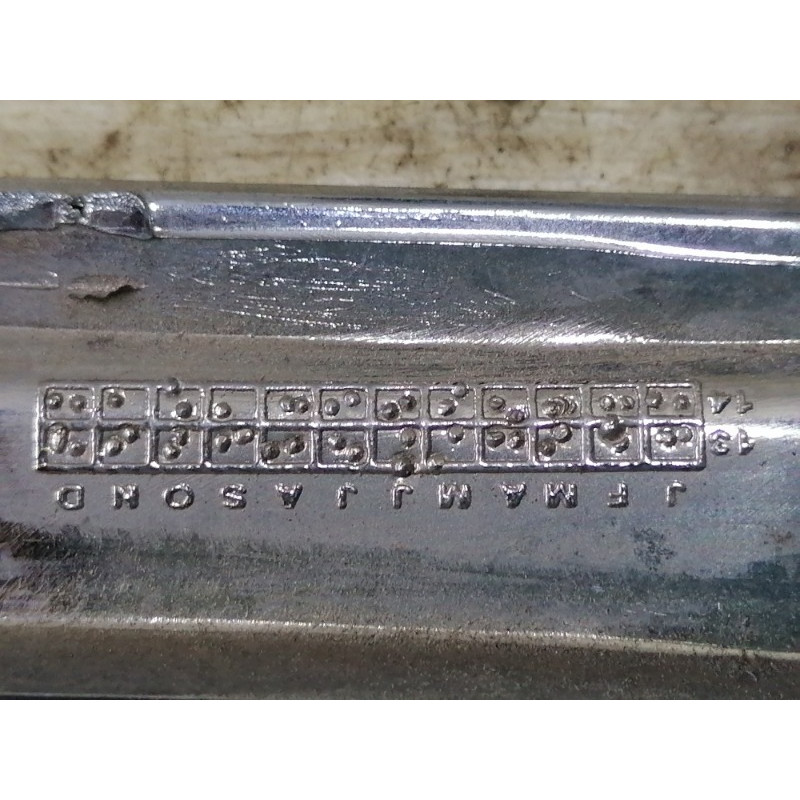 Молдинг решетки радиатора (кузов и элементы) FORD FUSION MK5 Ds738150dbw