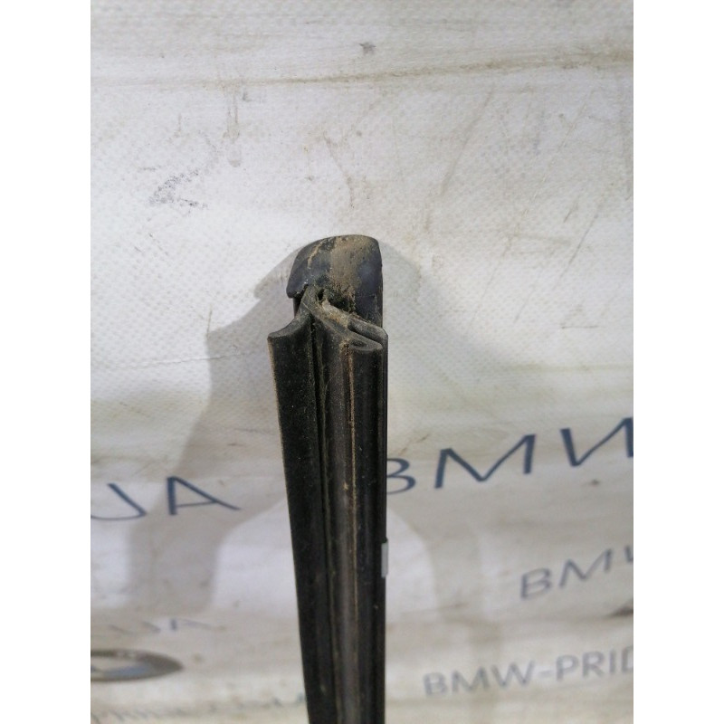 Молдинг стекла (кузов и элементы) Mercedes-Benz C-class W203 2007 3.0 A2036903580