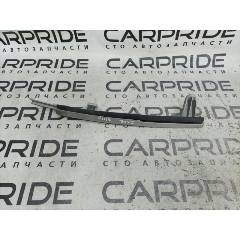 Направляющая стекла двери (кузов и элементы) KIA Sorento UM 2013 2.4 835202p000