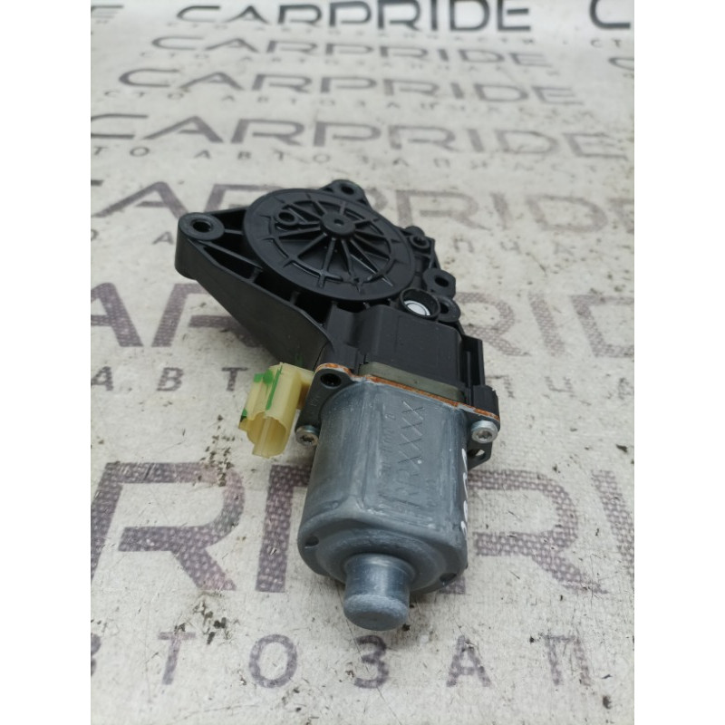 Мотор стеклоподъемника (электрика) KIA Sorento UM 2013 2.4 834601u000