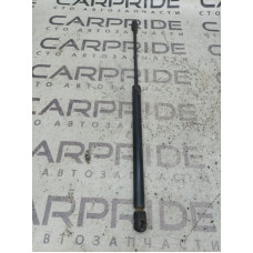 Амортизатор багажника