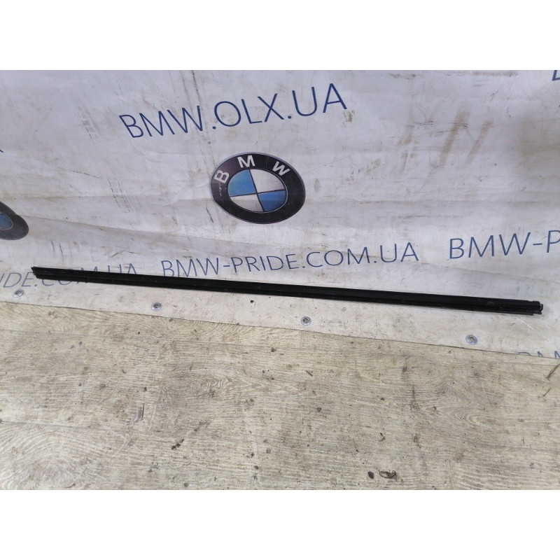 Молдинг скла (кузов і елементи) BMW 3-series E92 2010 3.0 N54 51338036657